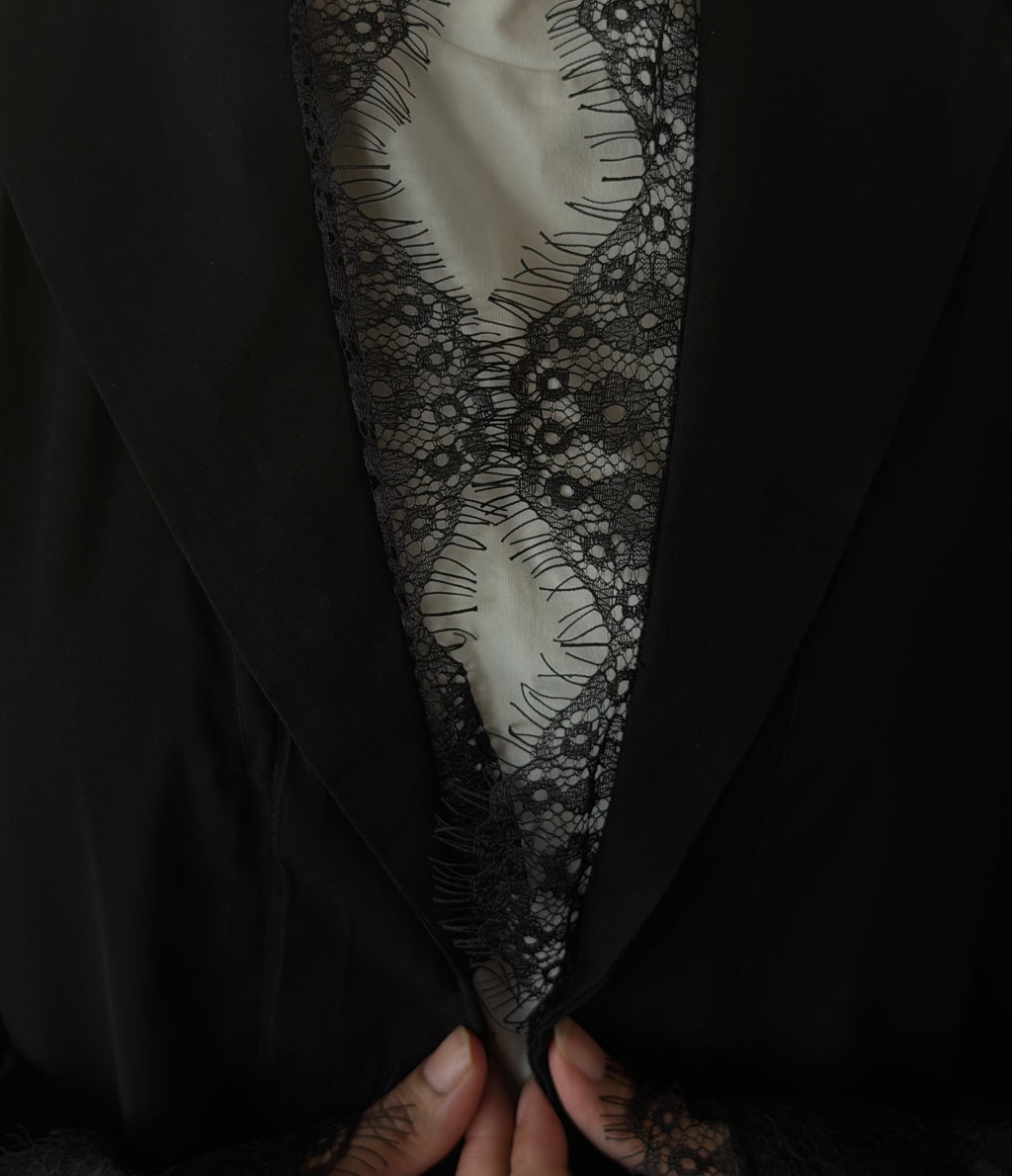 Knight abaya