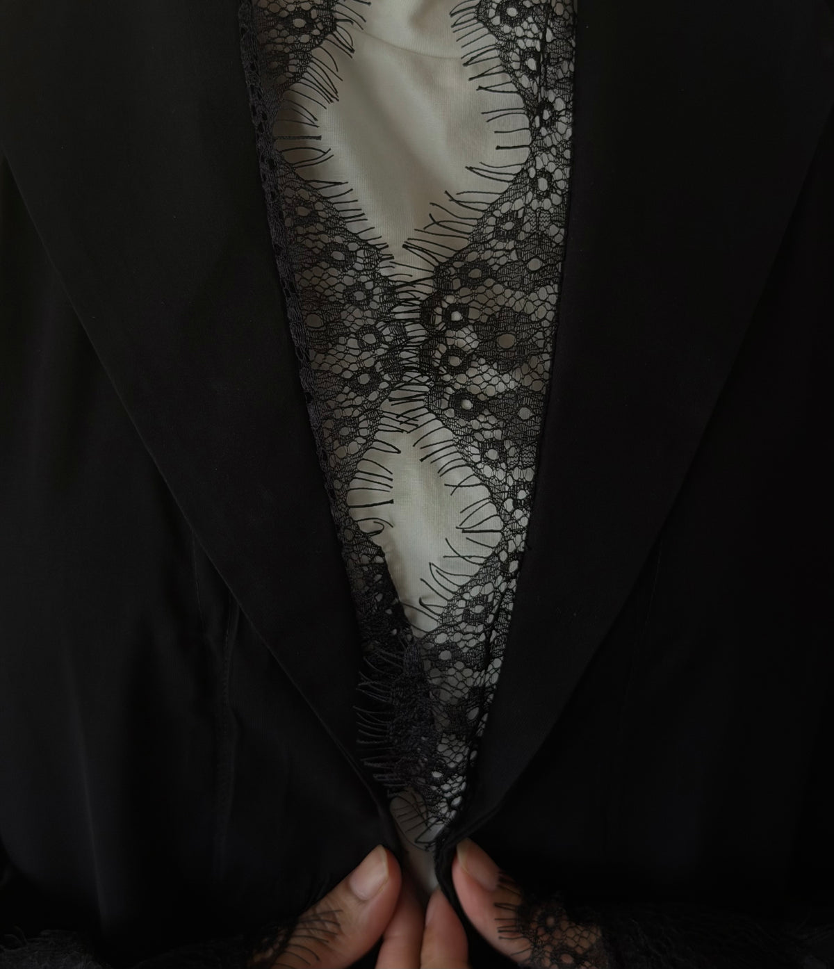 Knight abaya